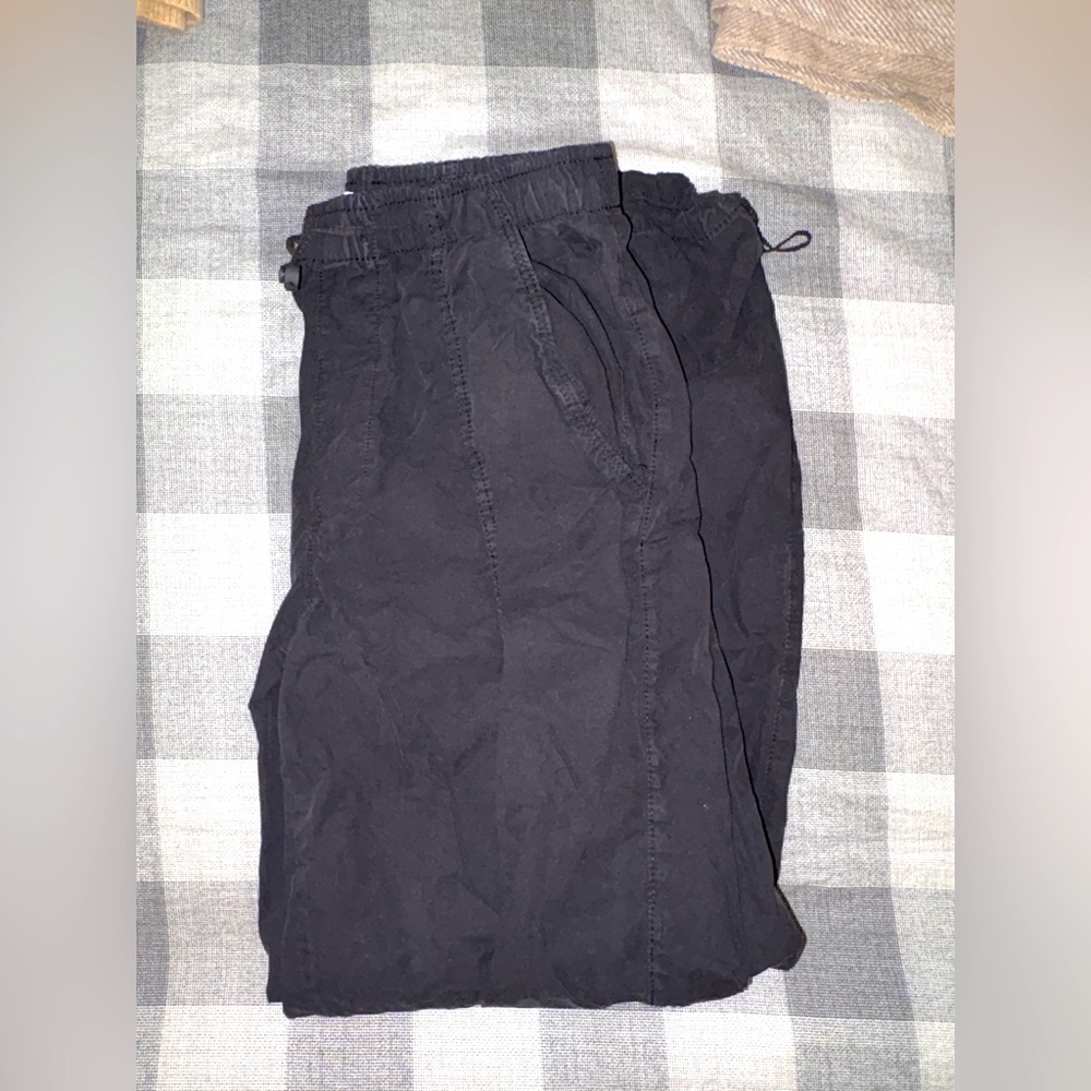 Zara Women’s Black Cargo Pants